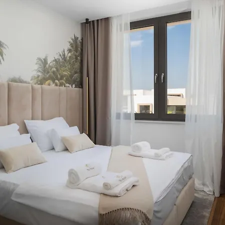 Holiday Palms-13 By Interhome *